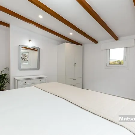 Matsas House & بيت للعطل